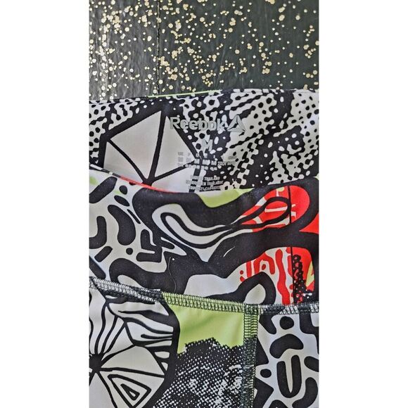 Reebok size M speedwick colorful athletic leggings! - Picture 2 of 3